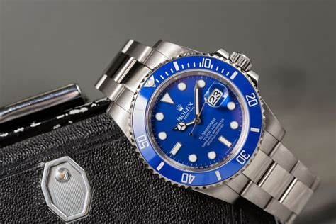 how to use the bezel on a rolex submariner|rolex submariner bezel insert.